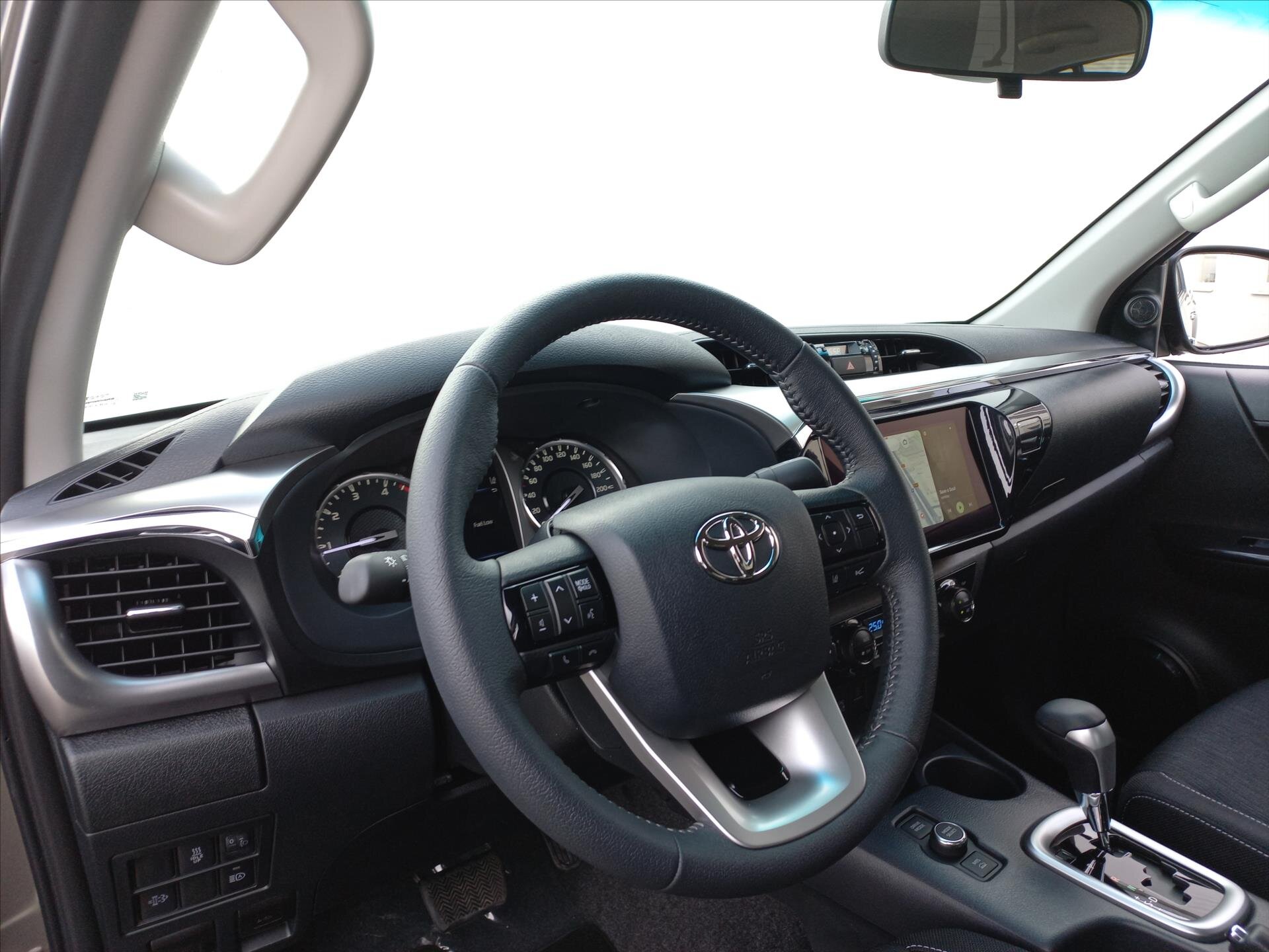 Toyota Hilux Pick-up 2,8 l 150 kw