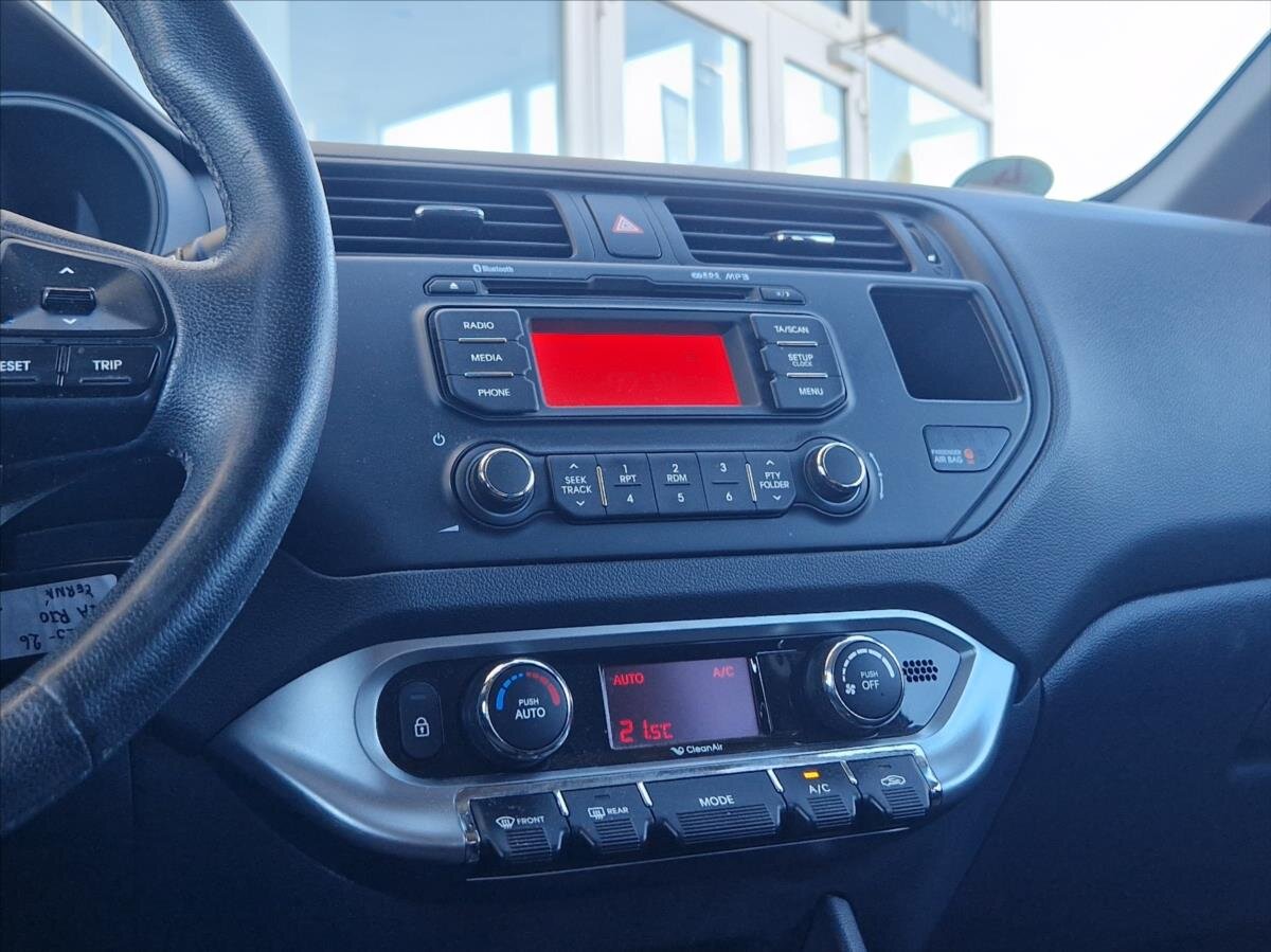 KIA Rio Hatchback 1,2 l 63 kw