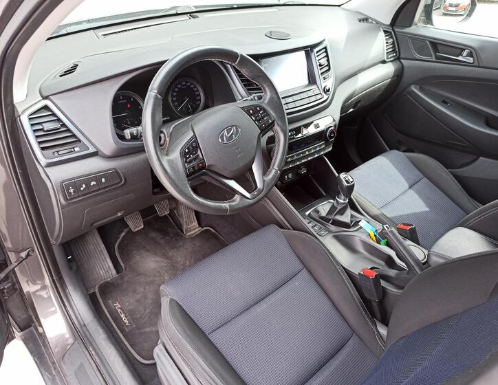 Hyundai Tucson 10