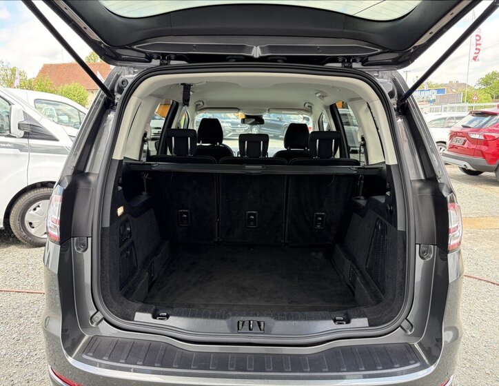 Ford Galaxy VAN / Minibus 2,5 l 110 kw