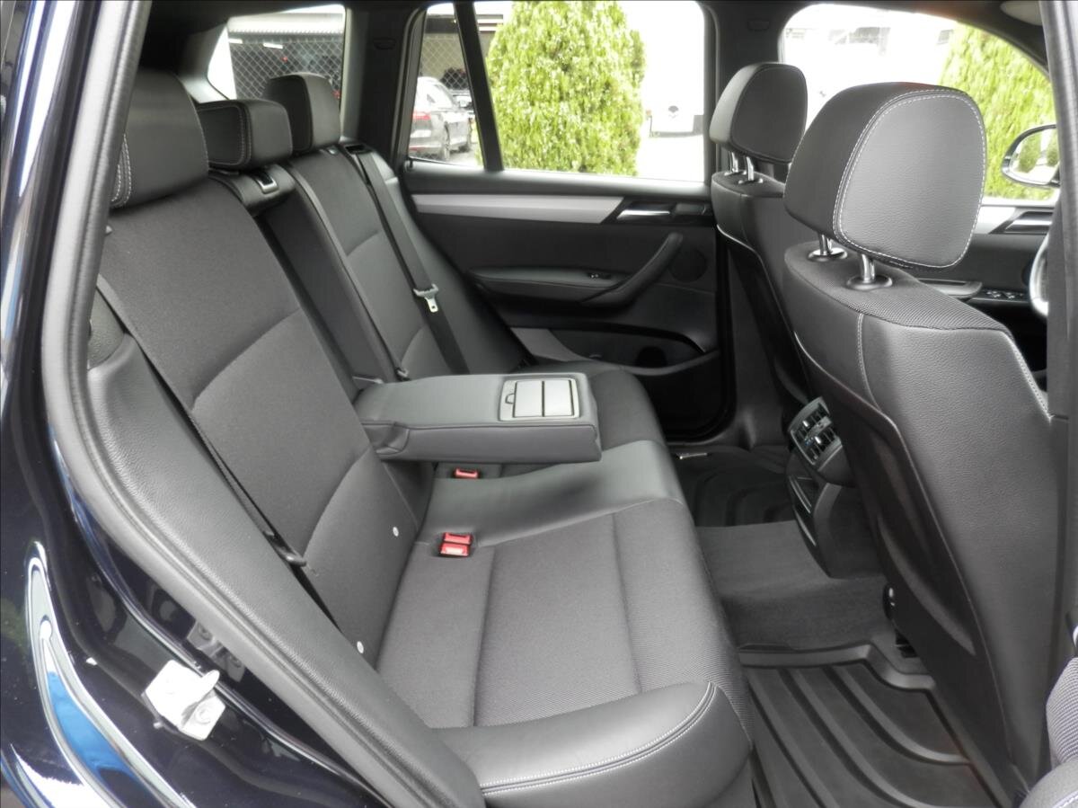 BMW X3 SUV / Terénní 2,0 l 140 kw