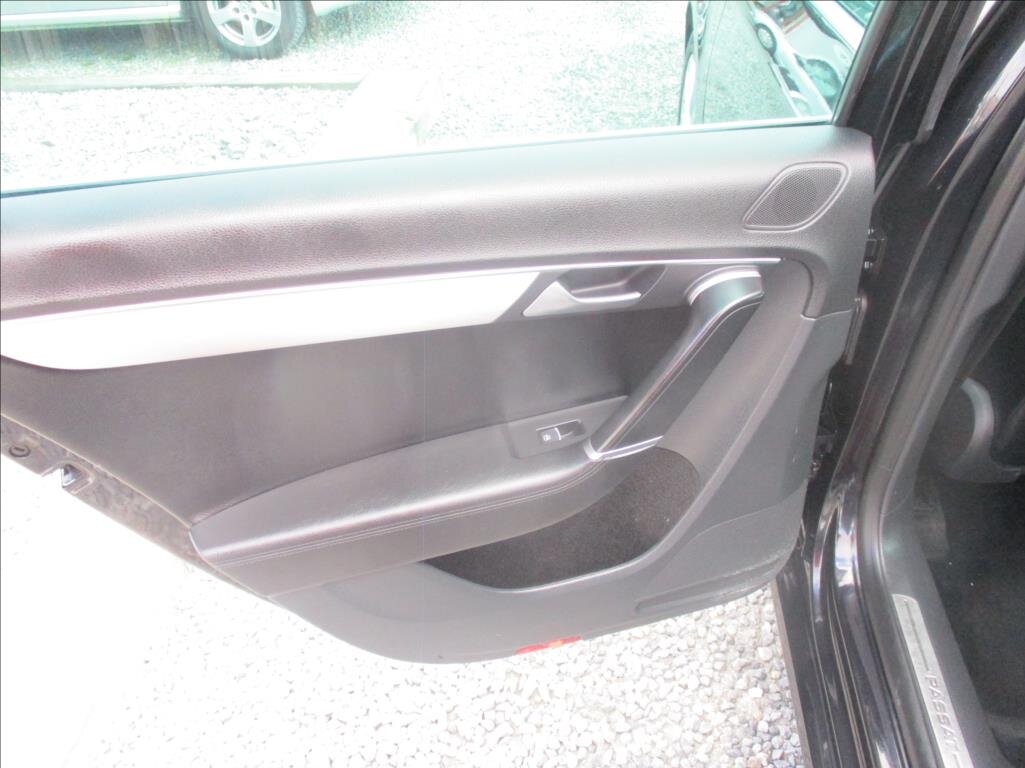 Volkswagen Passat Kombi 2,0 l 130 kw