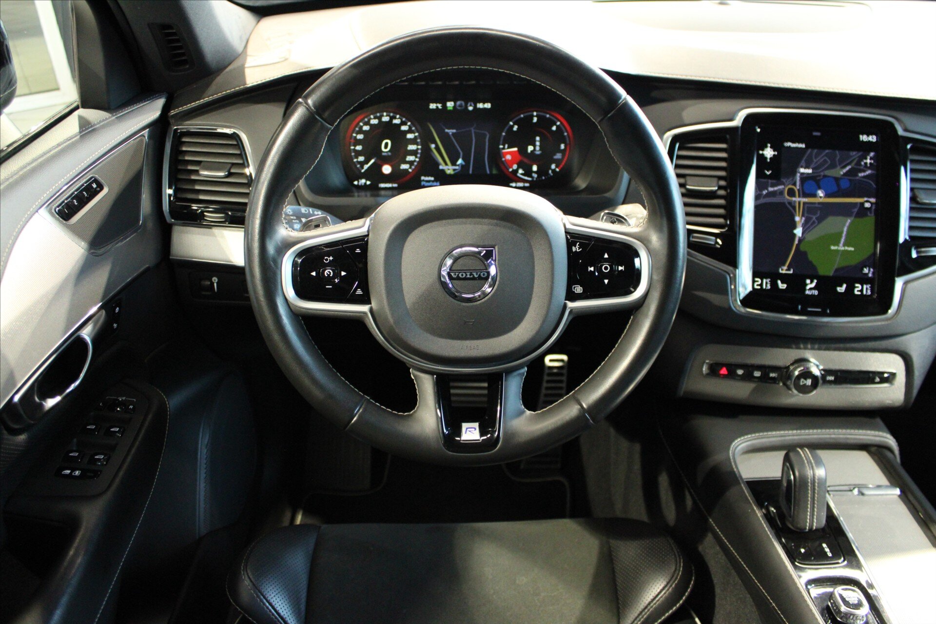 Volvo XC90 SUV / Terénní 2,0 l 173 kw