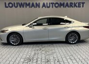 Lexus ES 300h Sedan 2,5 l 160 kw