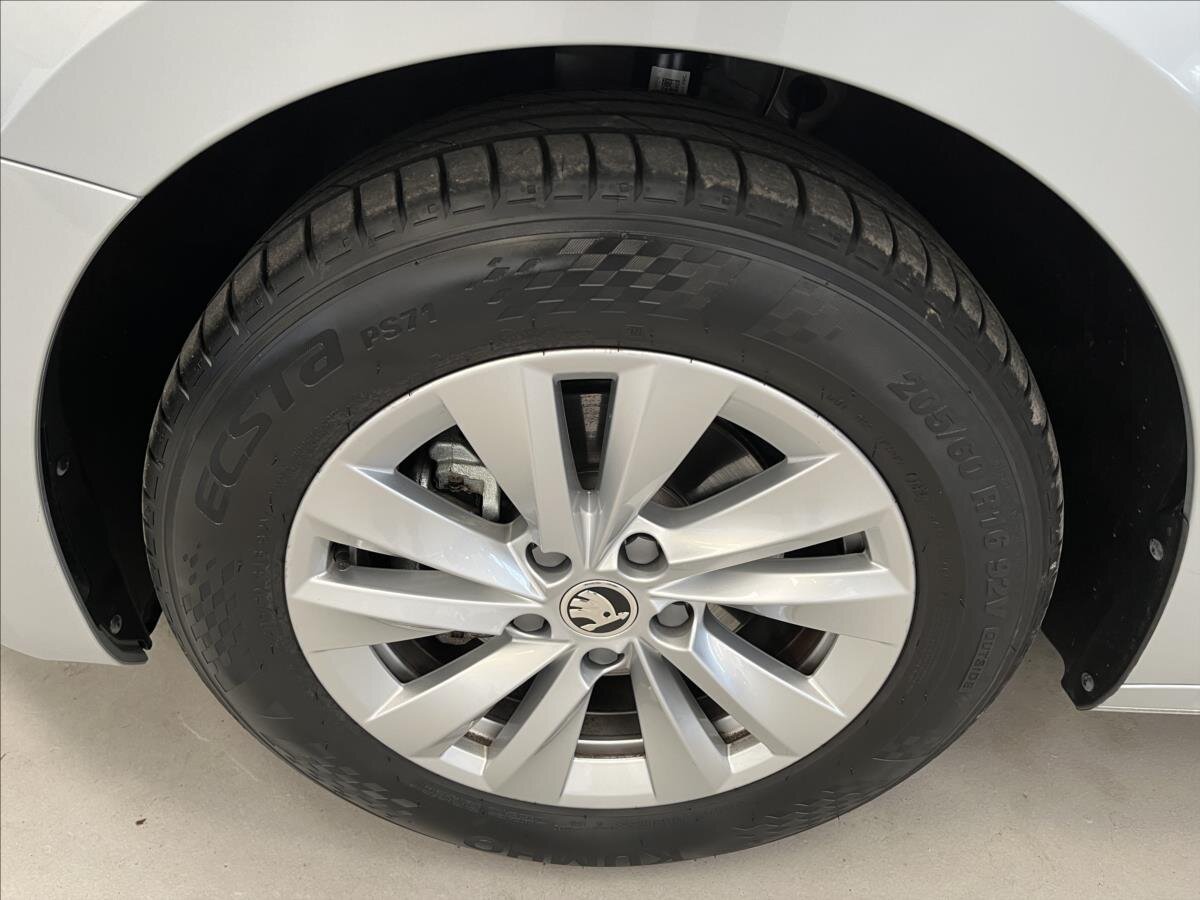 Škoda Octavia Kombi 1,5 l 85 kw