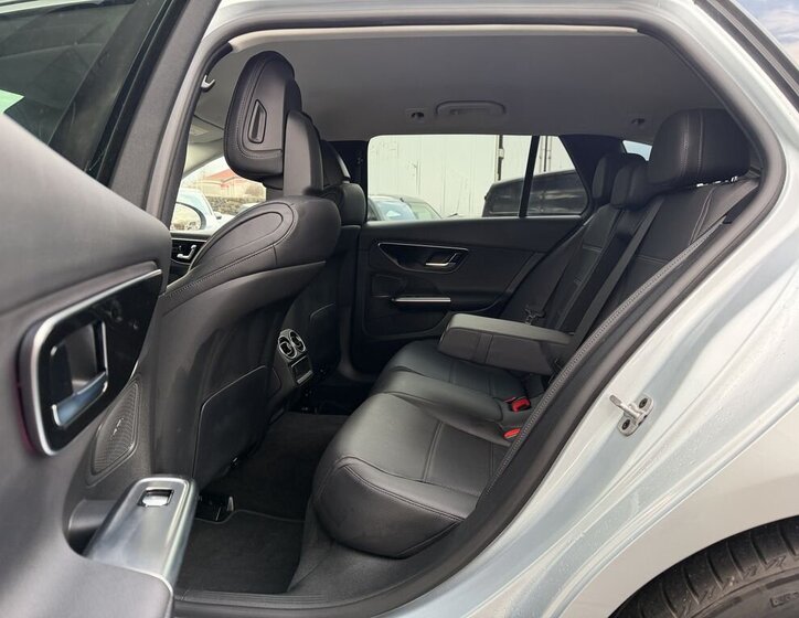 Mercedes-Benz Třídy C Kombi 1,5 l 150 kw