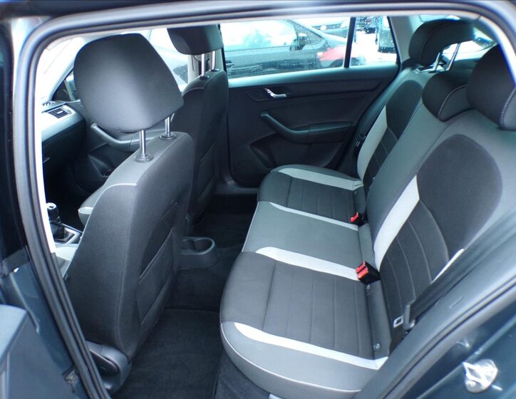 Škoda Rapid Hatchback 1,2 l 66 kw