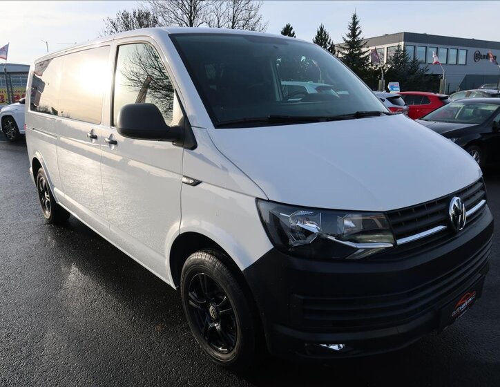 Volkswagen Transporter 2