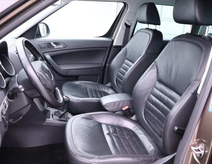 Škoda Yeti SUV / Terénní 1,4 l 90 kw