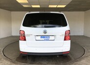 Volkswagen Touran 6