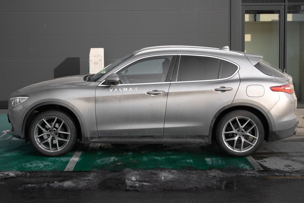 Alfa Romeo Stelvio SUV 2,0 l 206 kw