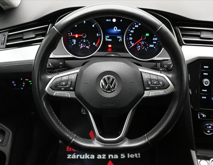 Volkswagen Passat 18