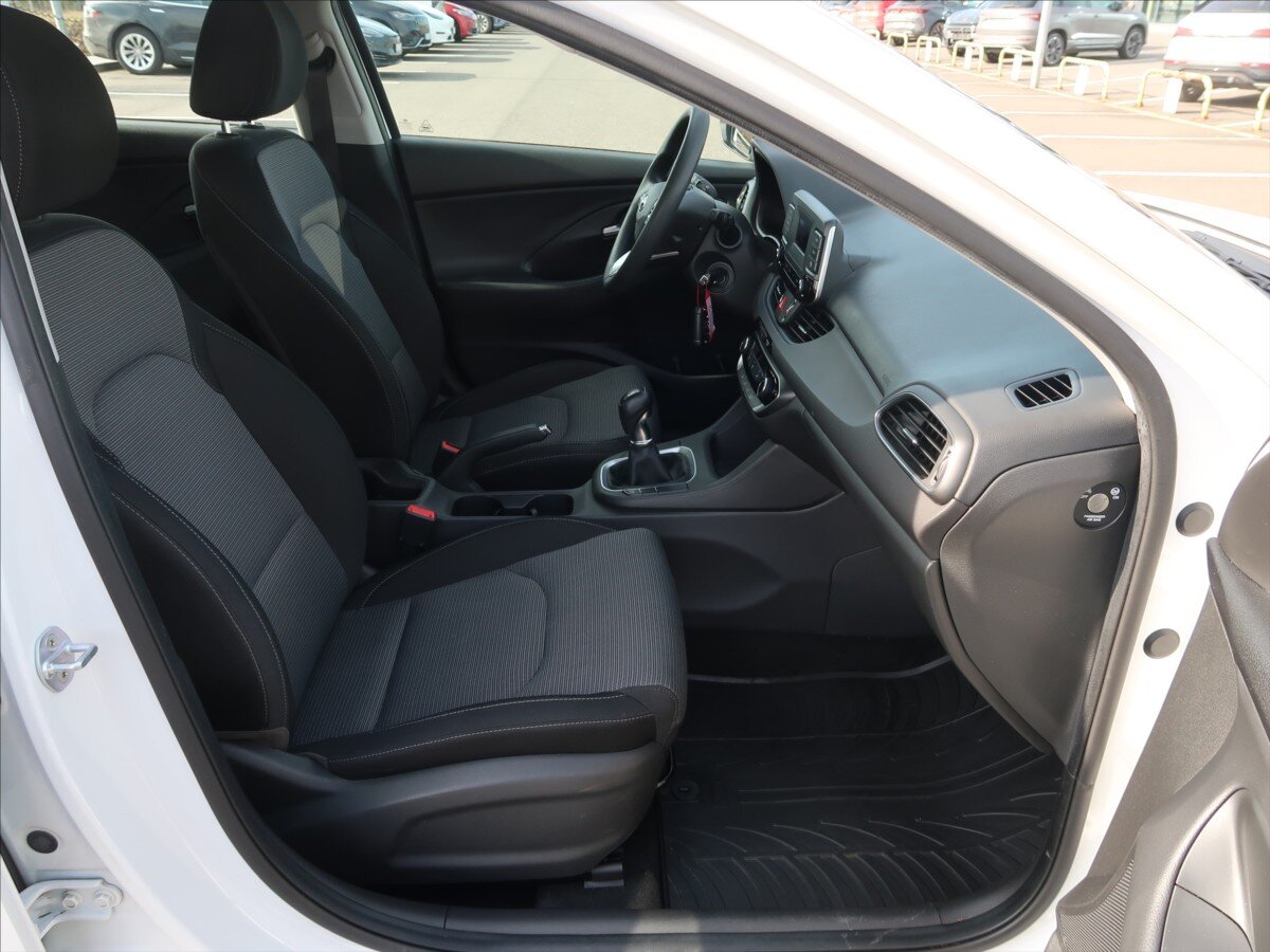 Hyundai i30 Kombi 1,4 l 73 kw