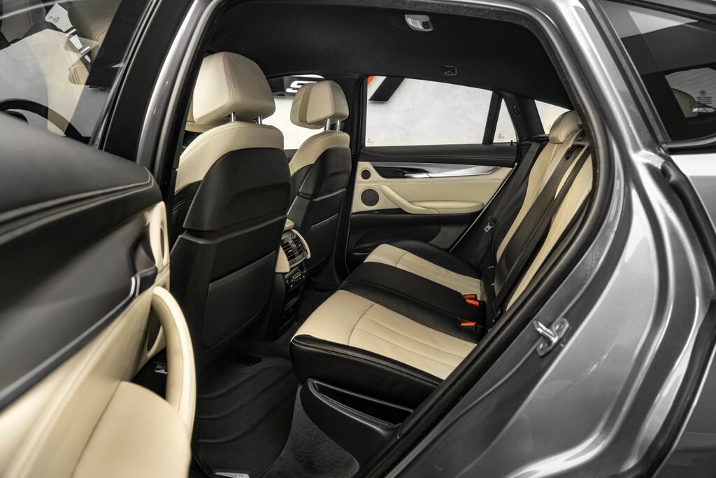 BMW X6 SUV / Terénní 3,0 l 280 kw