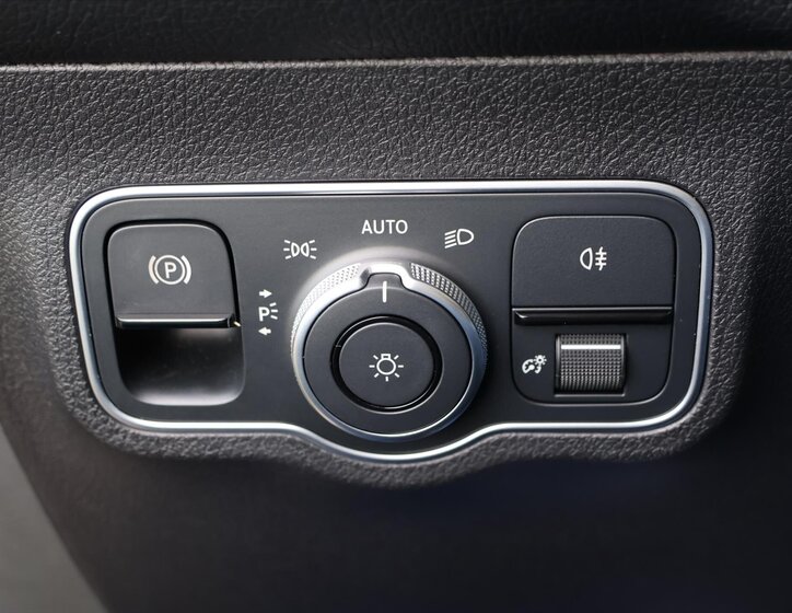 Mercedes-Benz GLB 24