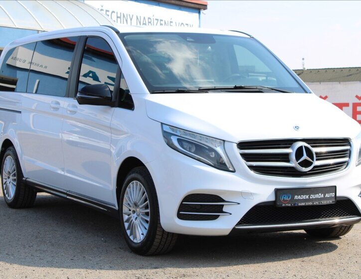 Mercedes-Benz Třídy V Kombi 2,1 l 140 kw