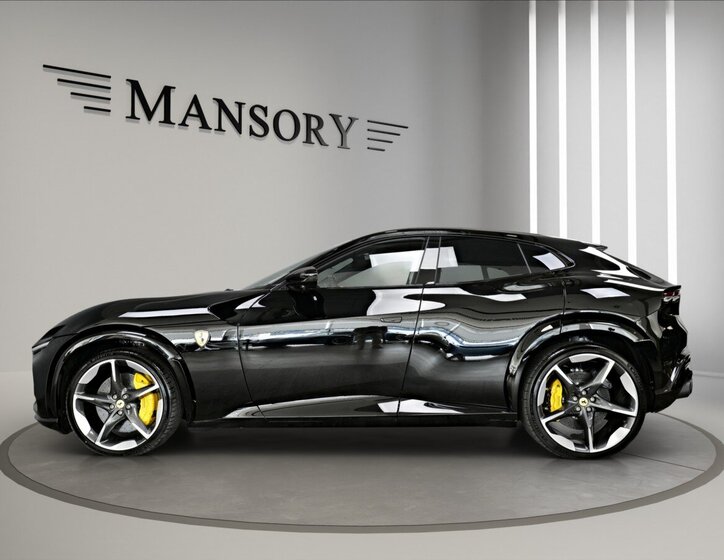 Ferrari Purosangue SUV / Terénní 6,5 l 529 kw