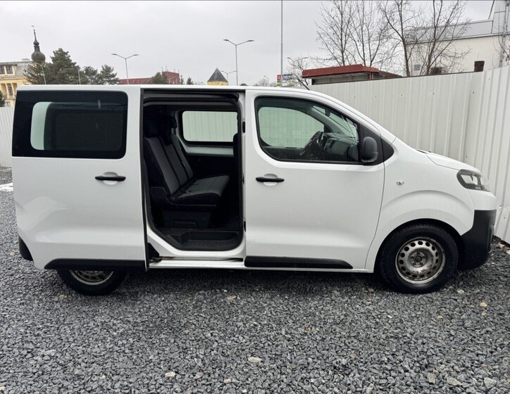 Citroën Jumpy Kombi 2,0 l 110 kw