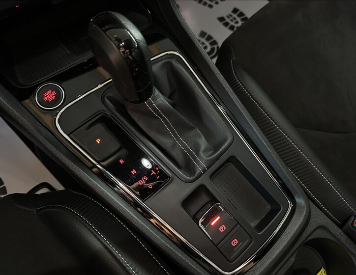 Seat Leon Kombi 2,0 l 221 kw