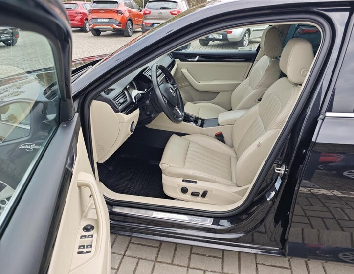 Škoda Superb Sedan / Limuzína 2,0 l 110 kw