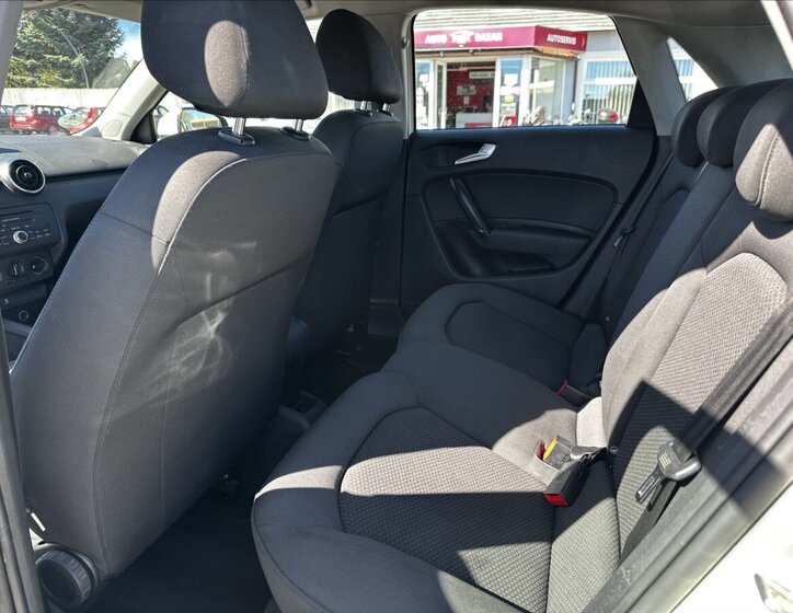 Audi A1 Hatchback 1,2 l 63 kw