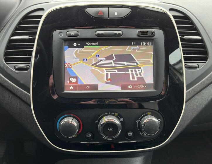 Renault Captur SUV / Terénní 898,0 66 kw