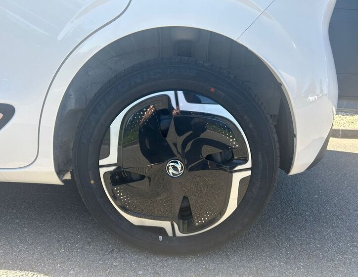 Dongfeng Ostatní 18