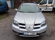 Mitsubishi Outlander Kombi 2,0 l 100 kw