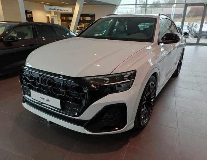Audi Q8 SUV 3,0 l 210 kw