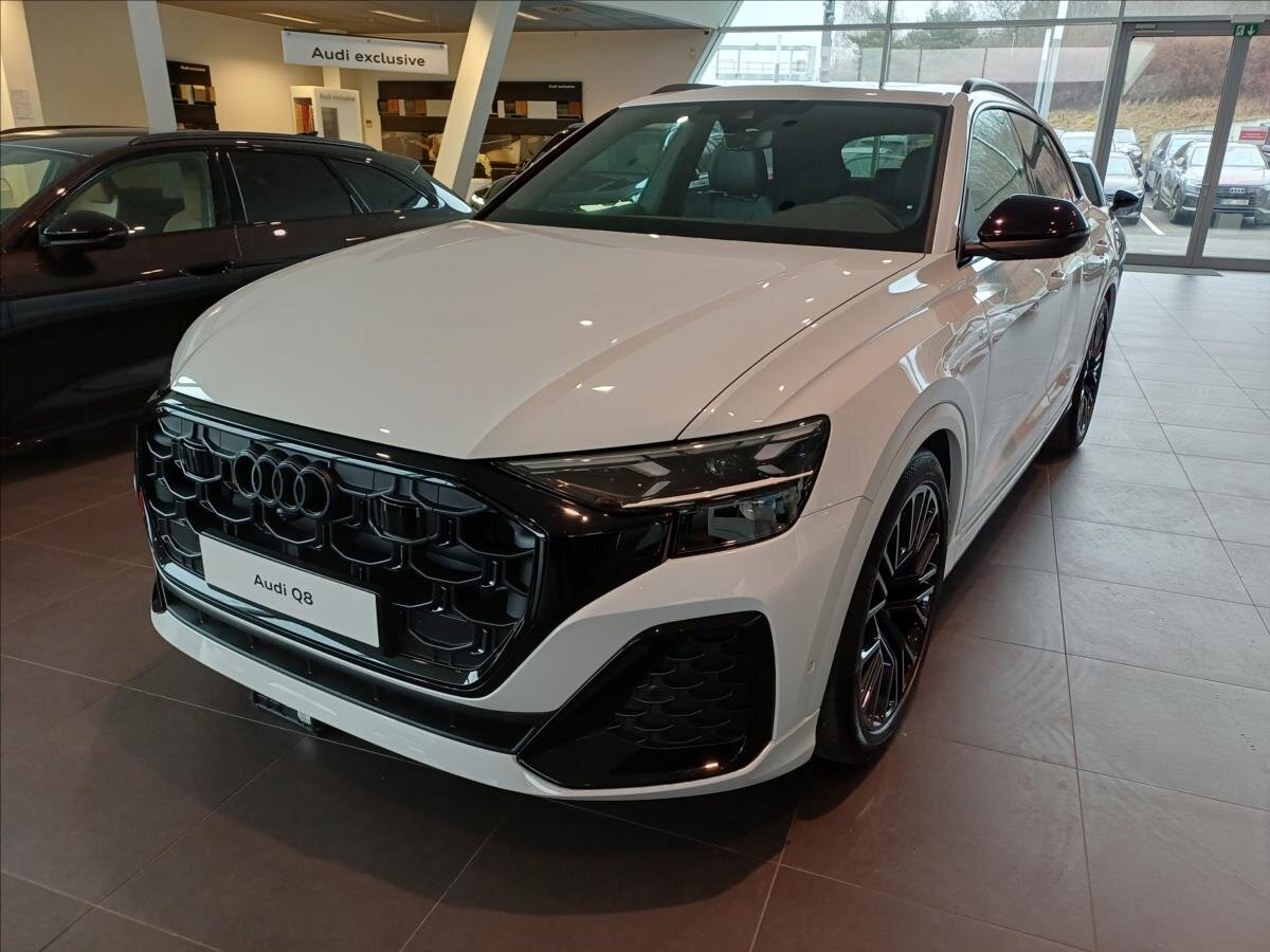 Audi Q8 SUV 3,0 l 210 kw