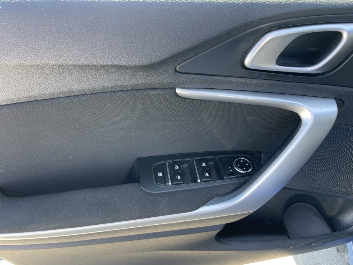 KIA Ceed Hatchback 1,4 l 73 kw