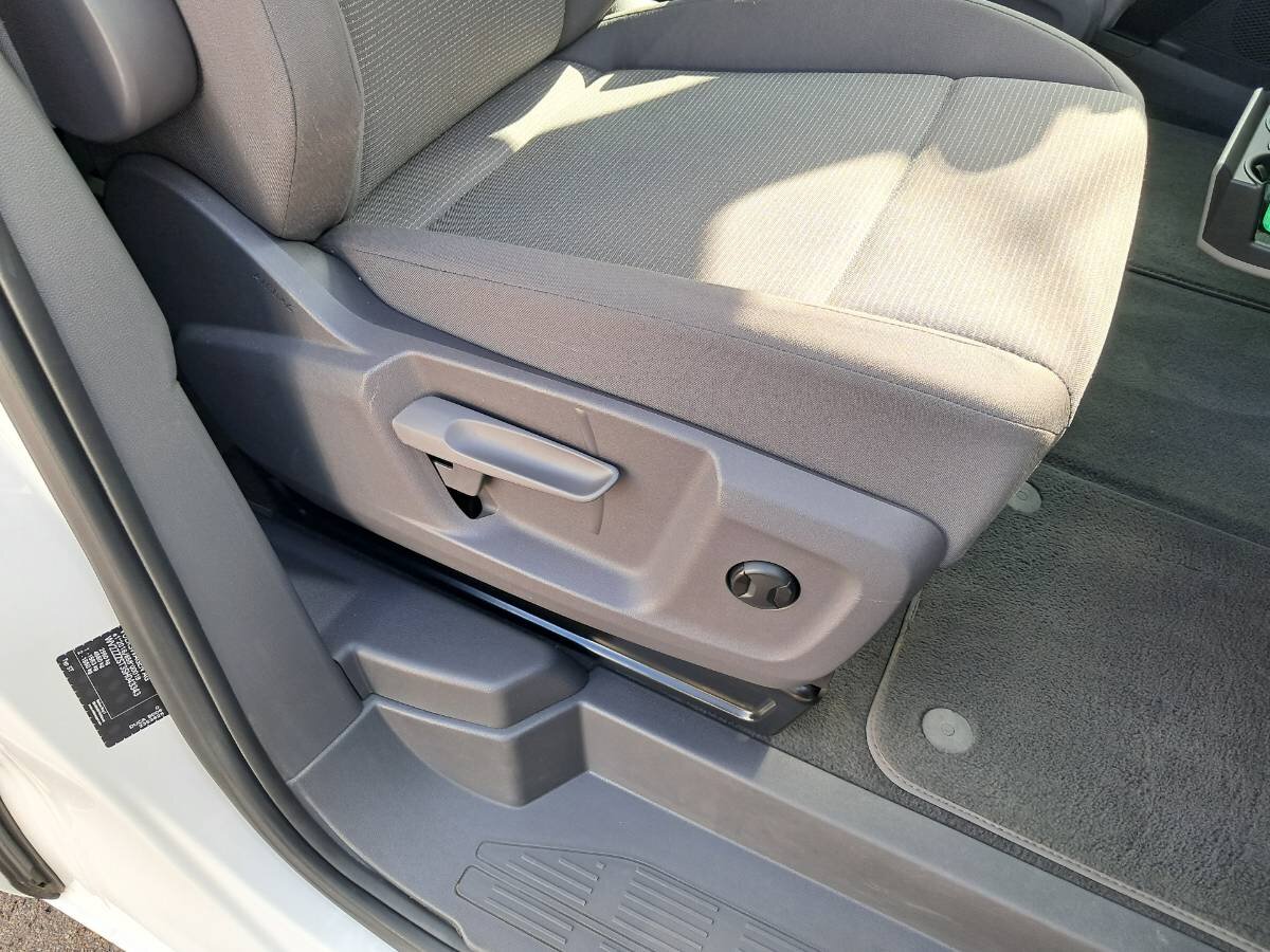 Volkswagen Multivan Kombi 1,5 l 130 kw