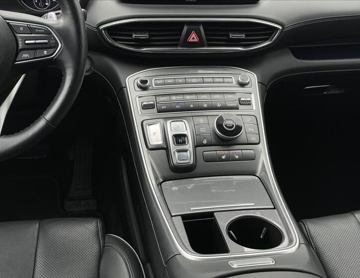 Hyundai Santa Fe SUV / Terénní 2,2 l 148 kw