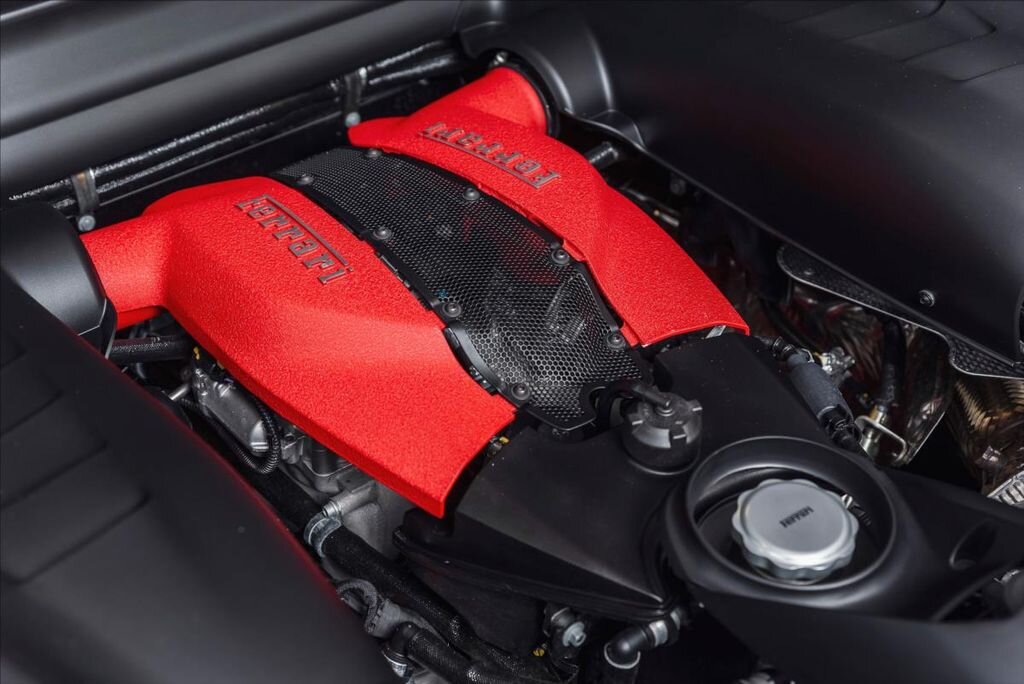 Ferrari Ostatní Kupé 3,9 l 530 kw