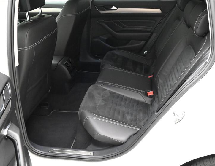 Volkswagen Passat 14