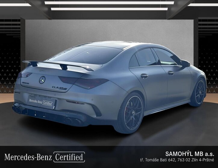 Mercedes-Benz CLA Kupé 2,0 l 310 kw