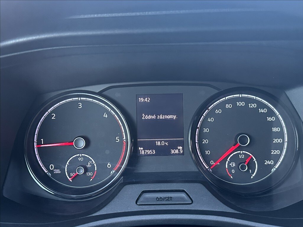 Volkswagen Transporter Skříň 2,0 l 110 kw