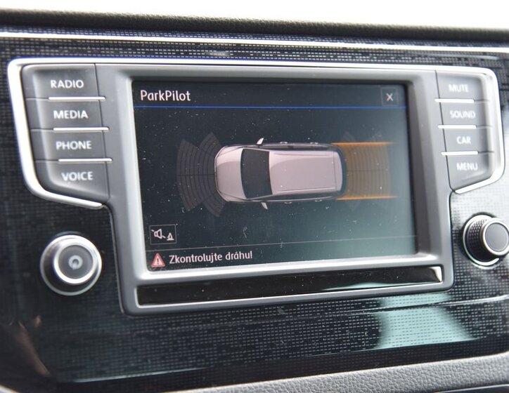 Volkswagen Golf Sportsvan MPV 1,2 l 81 kw