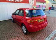 Suzuki SX4 8