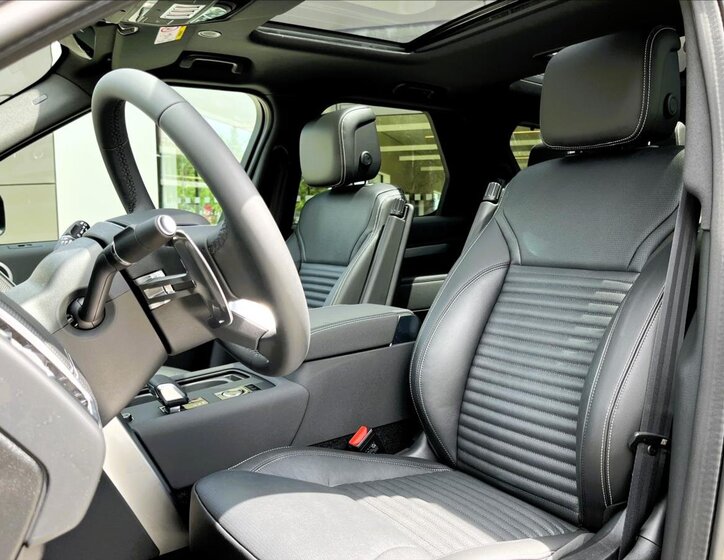 Land Rover Discovery SUV / Terénní 3,0 l 184 kw