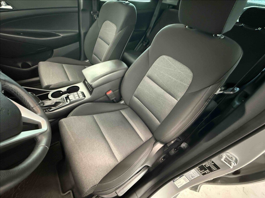 Hyundai Tucson SUV 1,6 l 100 kw