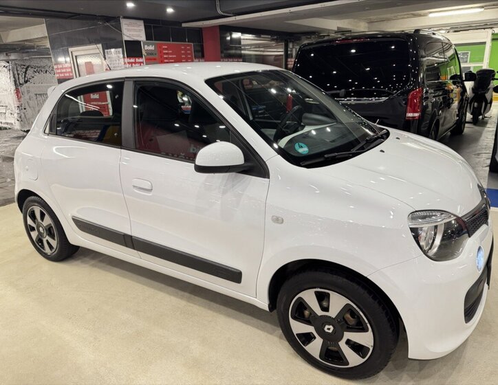 Renault Twingo Hatchback 999,0 52 kw
