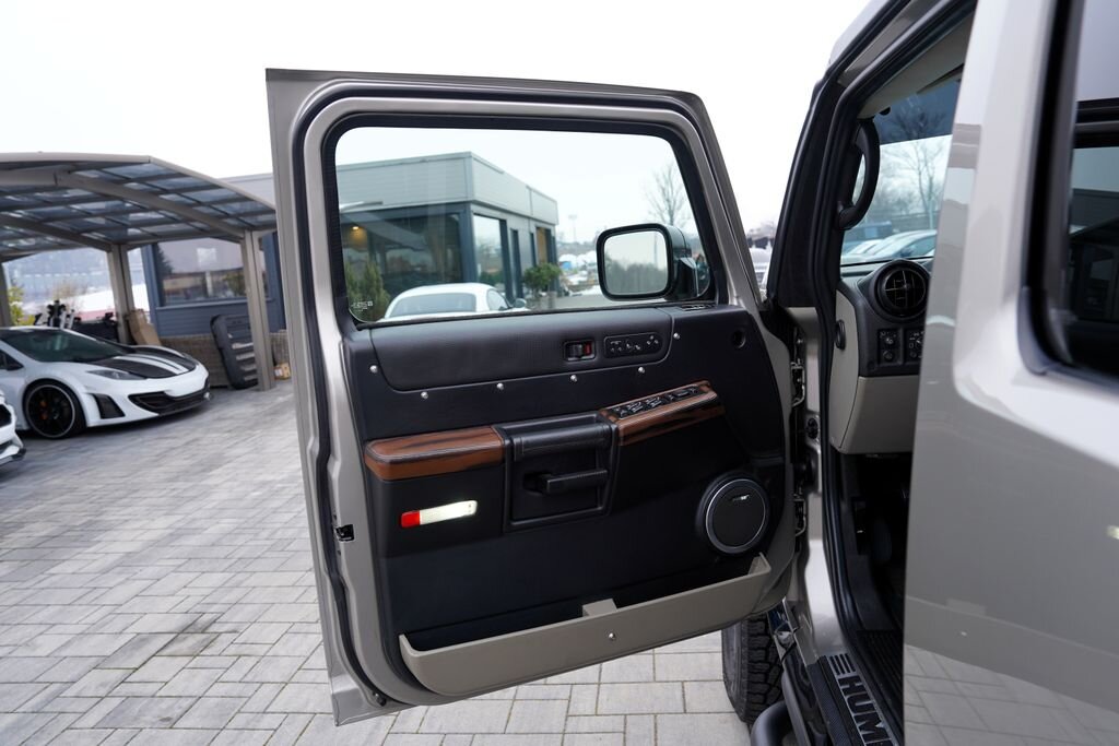 Hummer H2 SUV 6,0 l 232 kw