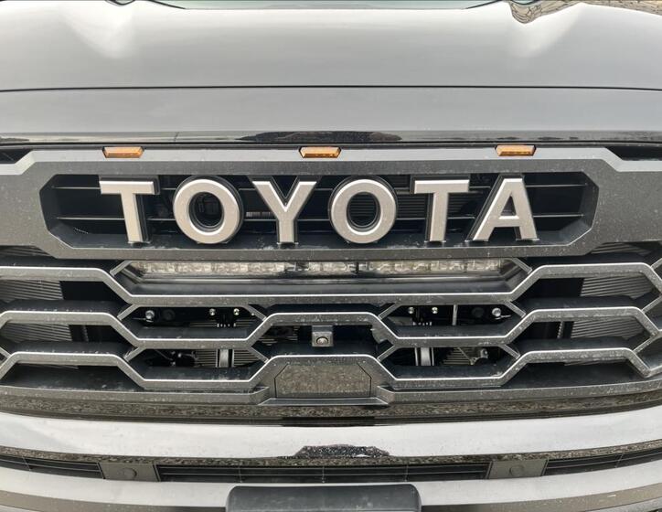 Toyota Sequoia 47