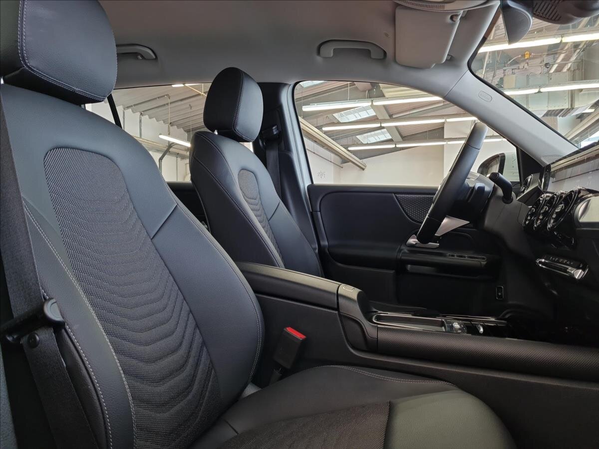 Mercedes-Benz GLB SUV 2,0 l 140 kw