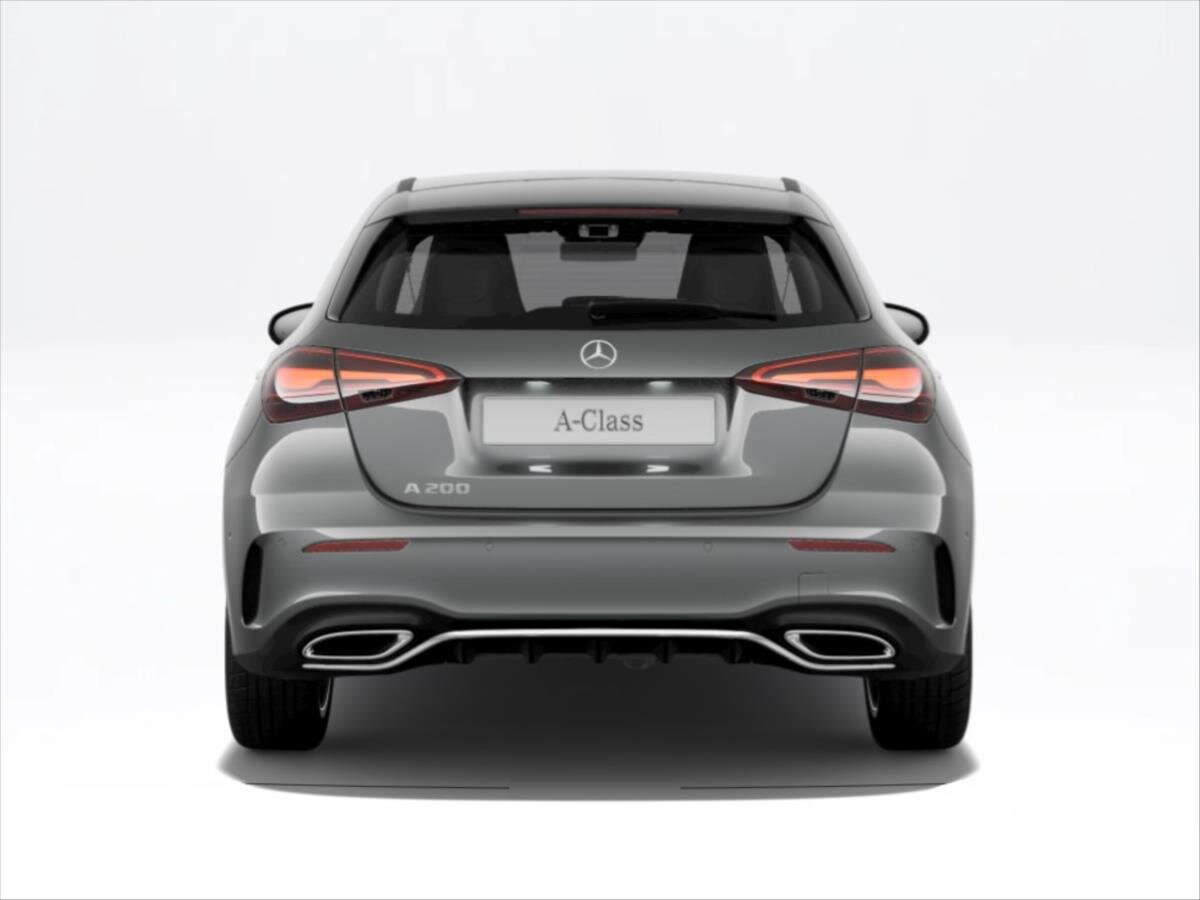 Mercedes-Benz Třídy A Hatchback 1,3 l 120 kw