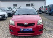 Toyota Avensis Kombi 2,0 l 93 kw