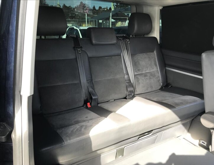 Volkswagen Multivan Kombi 2,0 l 132 kw