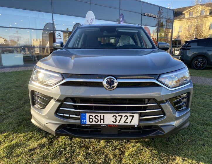 SsangYong Korando SUV / Terénní 1,5 l 120 kw