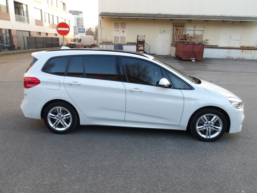 BMW Řada 2 Kombi 2,0 l 141 kw
